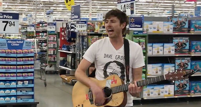 “Bậc thầy” tâm lý học Walmart và chiến lược áp đảo 4 giác quan khách hàng - Ảnh 7. “Bậc thầy” tâm lý học Walmart và chiến lược áp đảo 4 giác quan khách hàng - Ảnh 7.