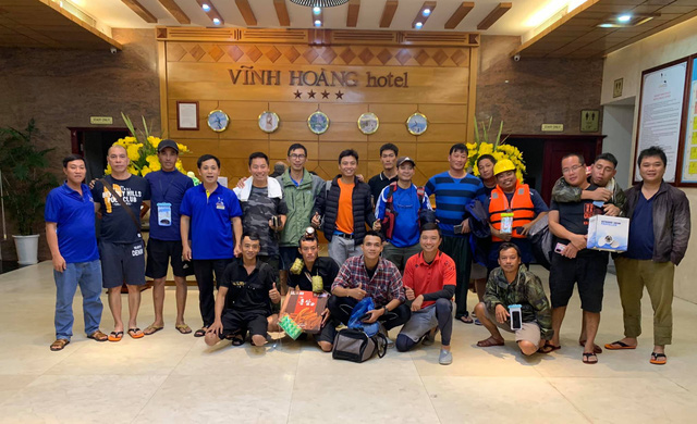Biệt đội cano 0 đồng – Những người hùng thầm lặng ở rốn lũ miền Trung - Ảnh 1. Biệt đội cano 0 đồng – Những người hùng thầm lặng ở rốn lũ miền Trung - Ảnh 1.